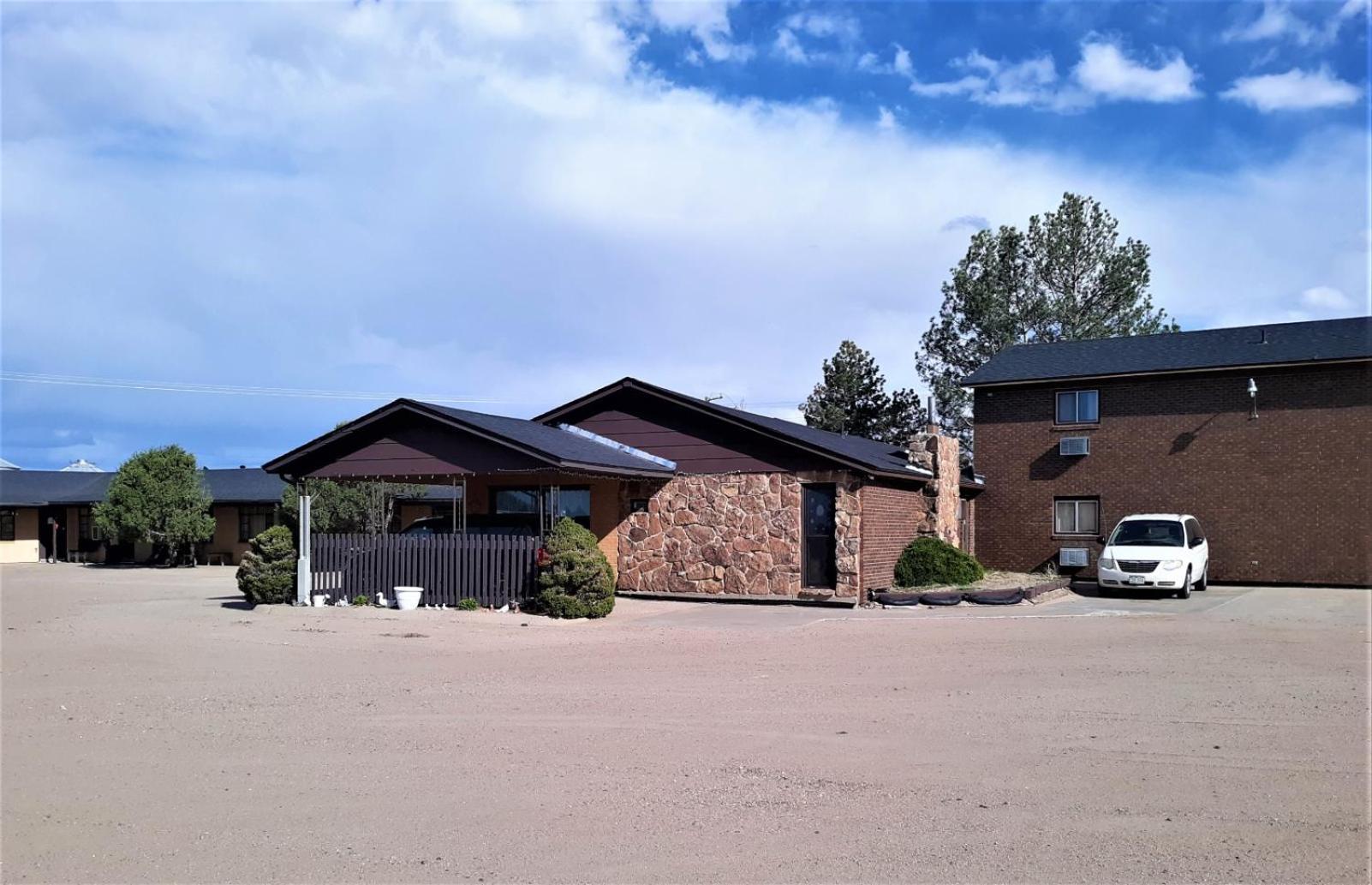 Oyo Hotel Cheyenne Wells - Us 40 Exterior foto